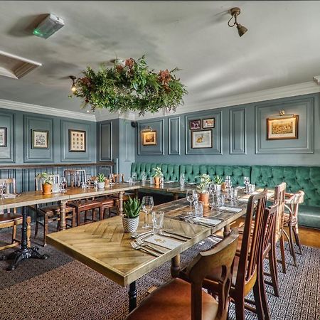 The Wellington Arms - Basingstoke-Reading Hotel Heckfield Екстериор снимка