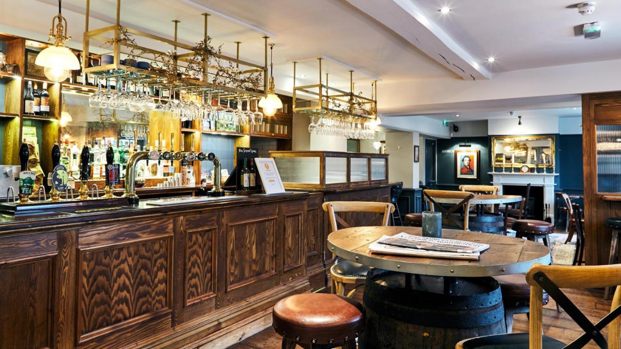 The Wellington Arms - Basingstoke-Reading Hotel Heckfield Екстериор снимка