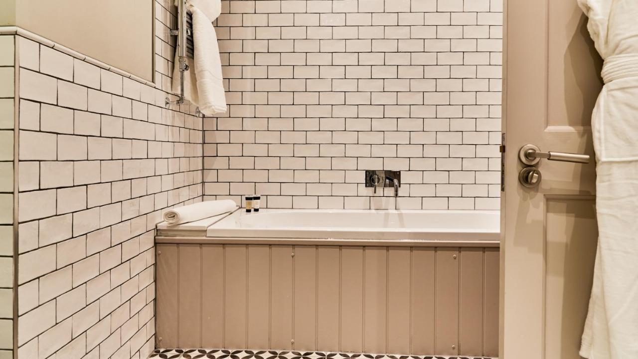 The Wellington Arms - Basingstoke-Reading Hotel Heckfield Екстериор снимка